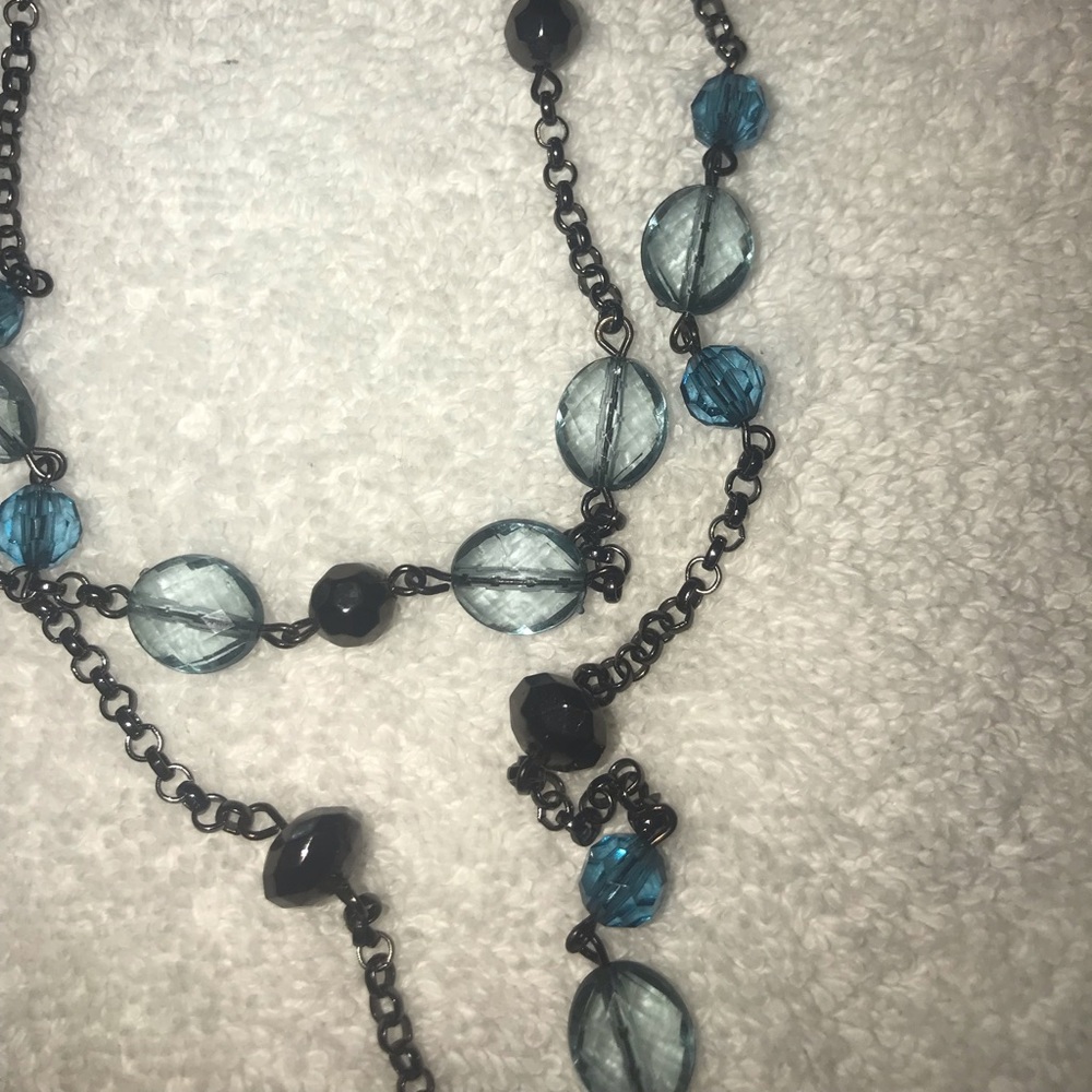 Long blue necklace & earrings
